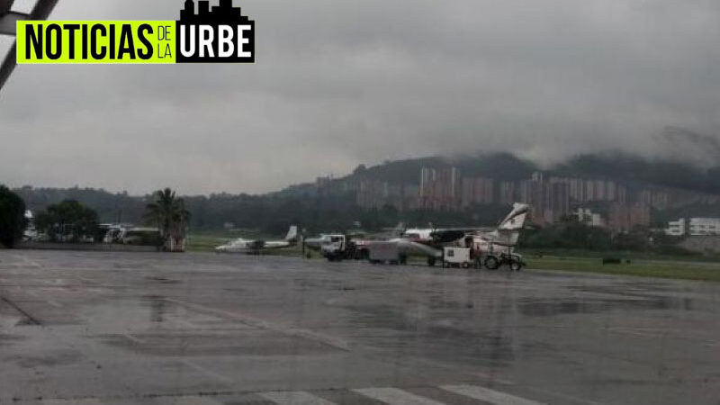 Por fuertes lluvias está cerrado el aeropuerto Olaya Herrera
