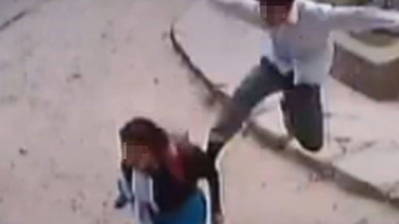 Turbulencia de Violencia: Agresión de un Niño de 13 Años Conmociona a la Sociedad