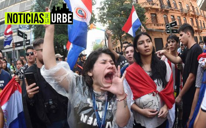 Masivas protestas en Paraguay dejan un alto numero de detenidos
