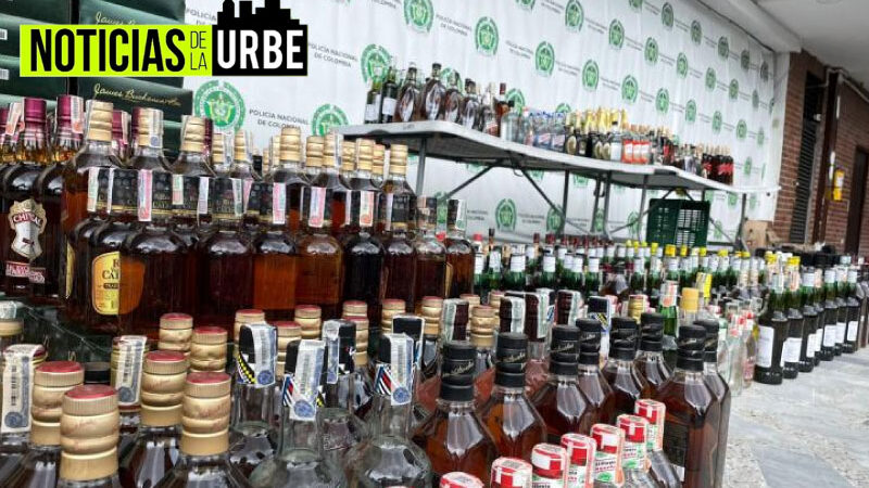 Policía desmontó destilería ilegal que operaba en bar de Bogotá